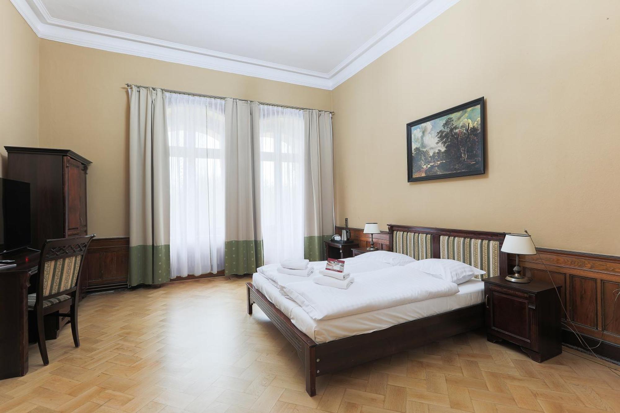 Hotel Moszna Zamek Esterno foto