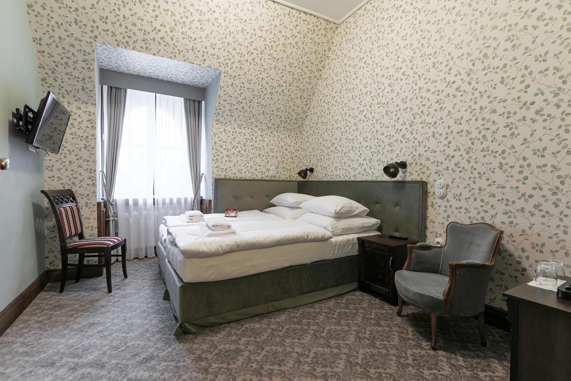 Hotel Moszna Zamek Esterno foto